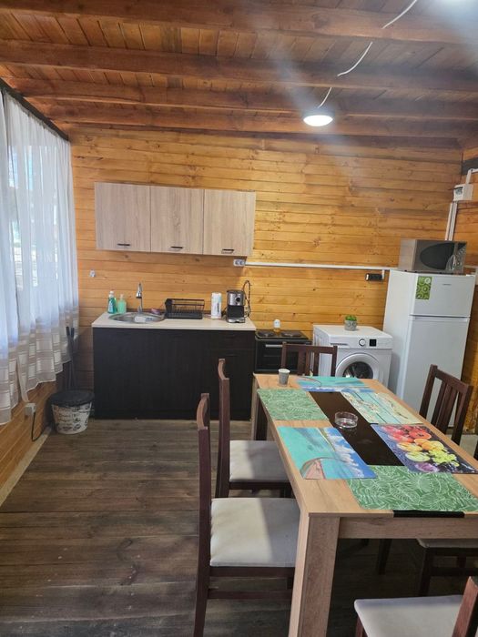 Каравана с навес - Созопол Еко с платен наем за 2026 г