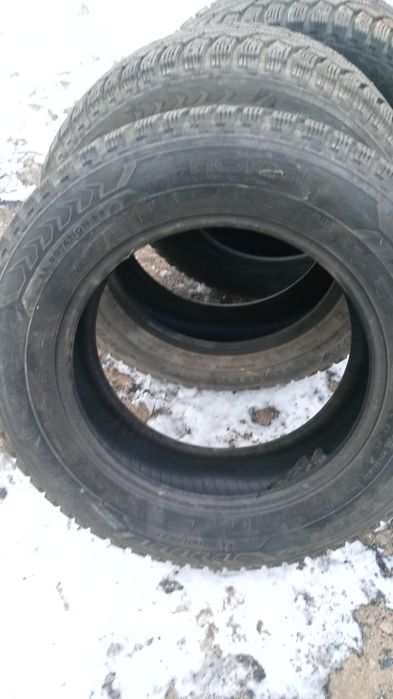 В продаже шины зима