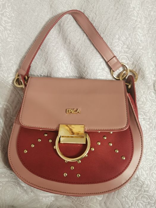 Vând gentuța Epica