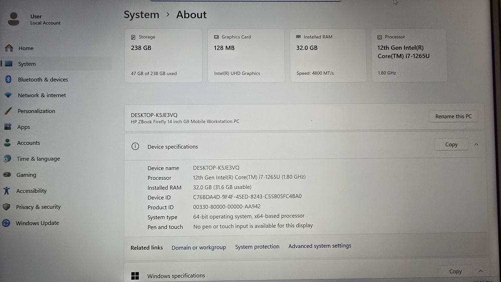 HP ZBook Firefly 14 G9 i7-1265U 32gb ram 256gb ssd