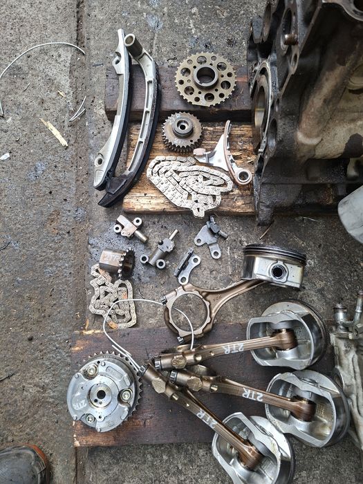 Запчасти б/у  2TR-FE Toyota 2.7