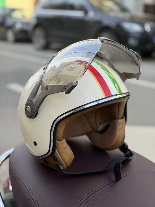 Scuter Vespa Primavera 2015 6.000KM