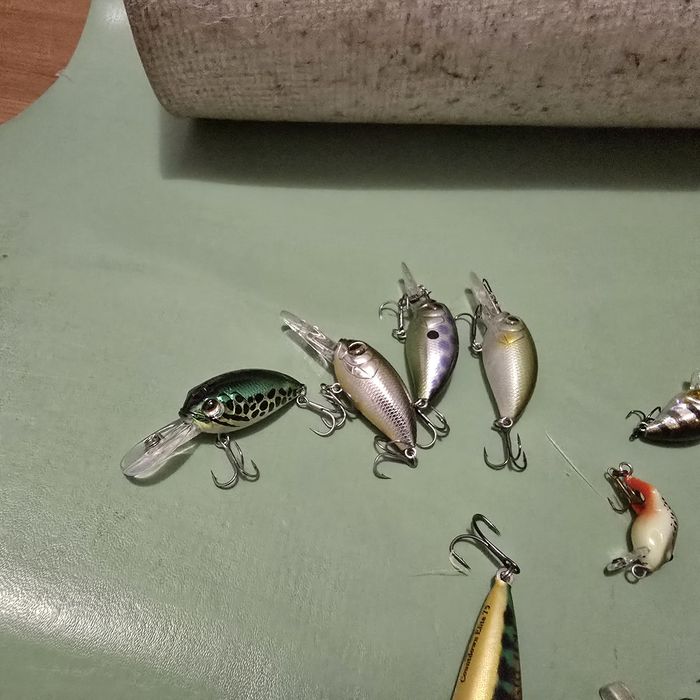 Спининг с макара и примамки