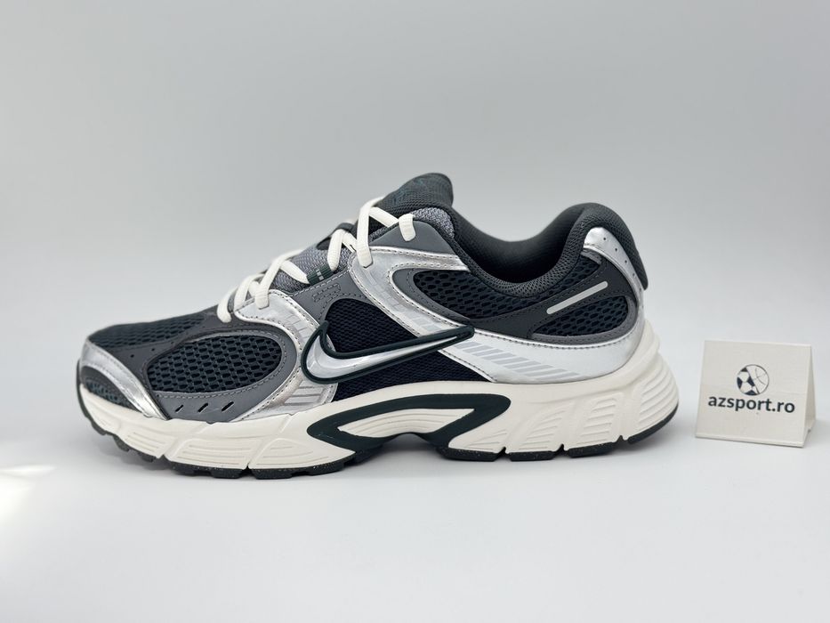 Nike V5 RNR Noi Originali (42,5)