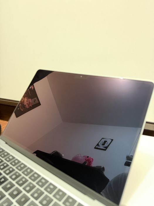 Macbook Air M3 impecabil