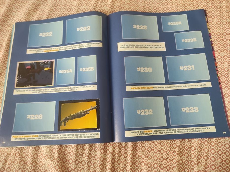 Vând album fornite din anul 2020