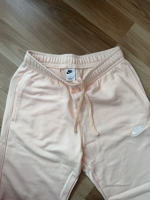 Pantaloni Nike dama