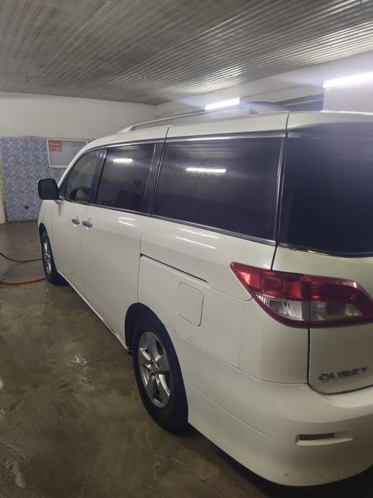 Продам Nissan QUEST