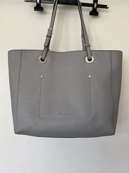 Дамска чанта естествена кожа Michael Kors