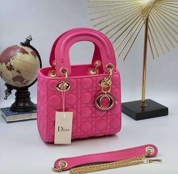 Geanta mini/diverse nuanțe,logo metalic auriu, saculet, etichetă