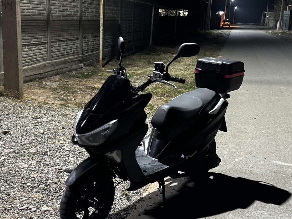 Макси 150куб черный