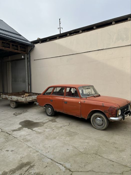 Москвич сотилади.