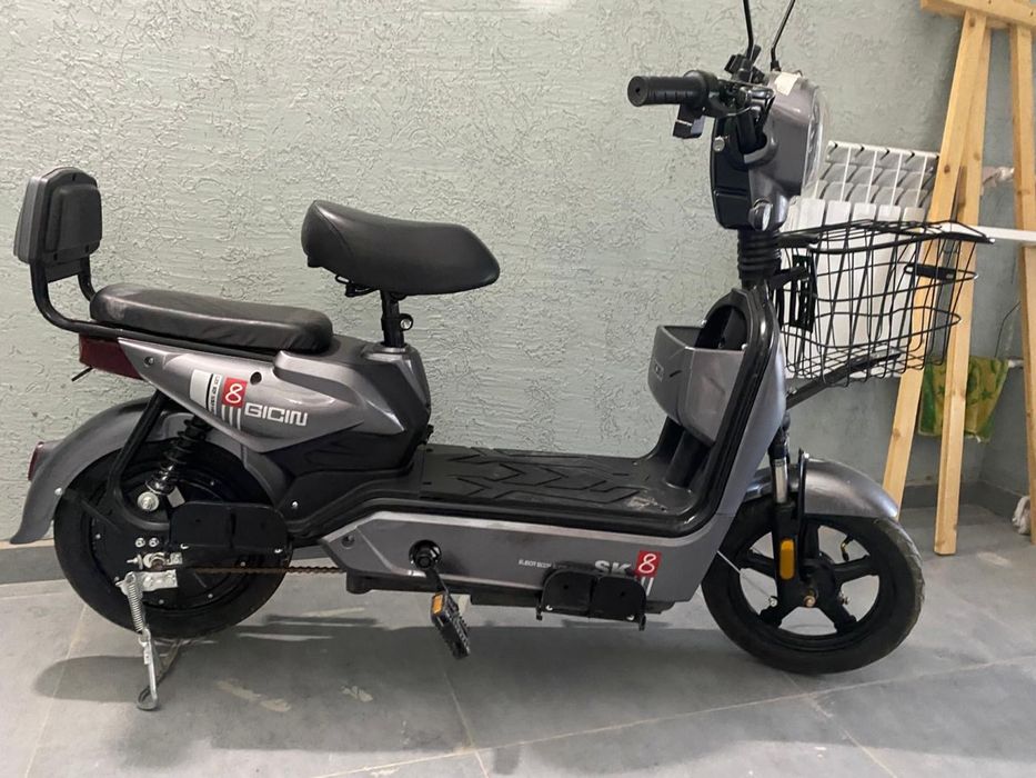 Продам Мопед Скутер Бренд:GICINY