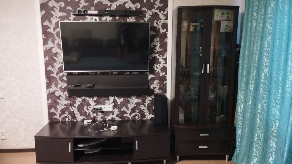 Продам гарнитур.