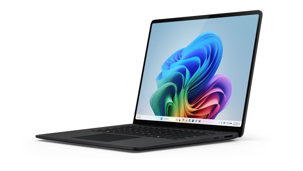 2025 Microsoft Laptop 7 SIGILAT ! 512 16GB X-Plus 13,8” touch surface