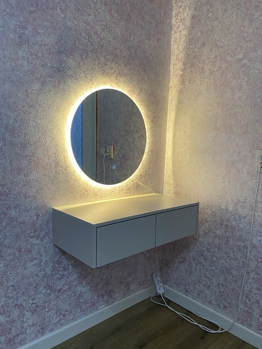 Туалетный столик