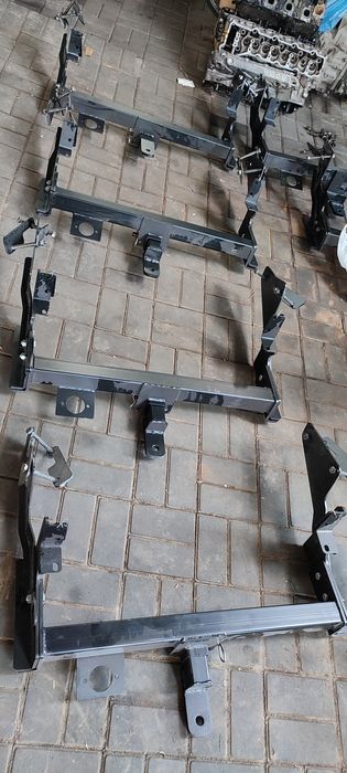 Фаркоп Mitsubishi Delica булка