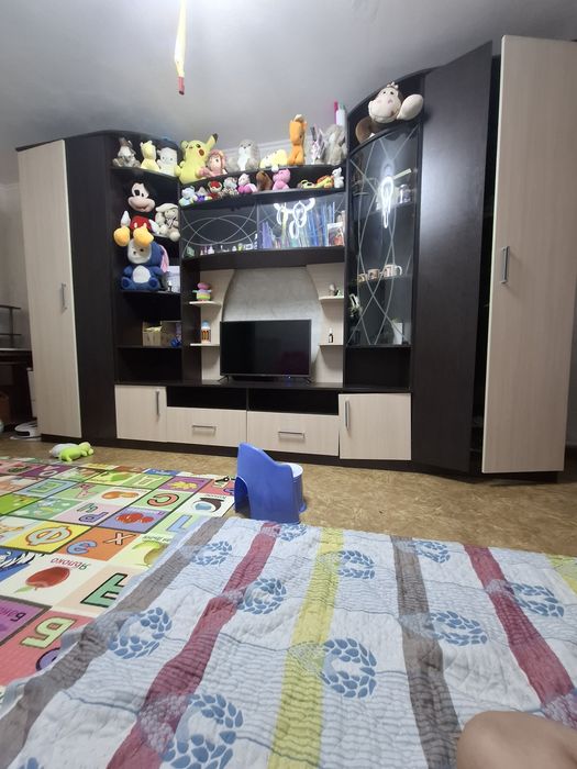 Горка стенка продам 50тыс срочно