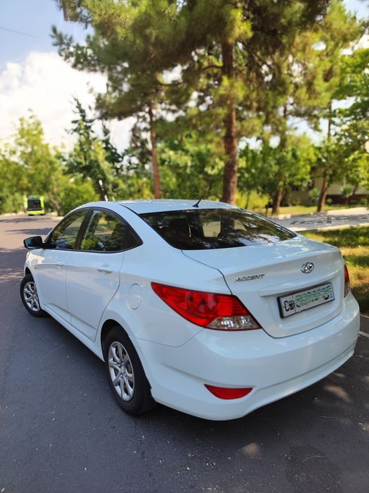 Hyundai Accent MT