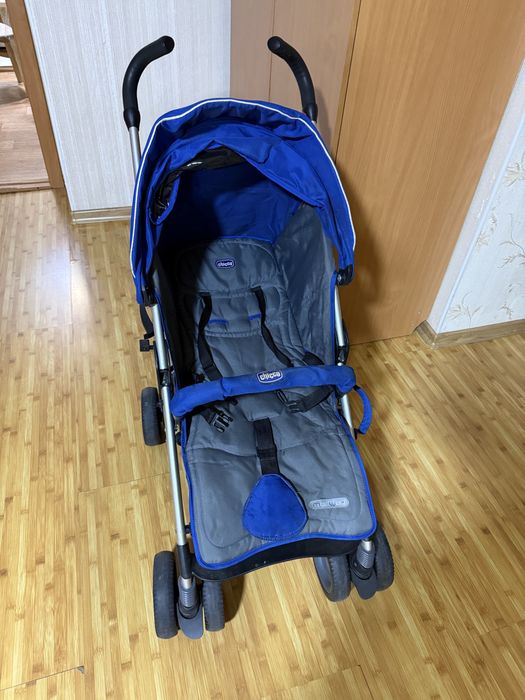 Продам Коляску Chicco