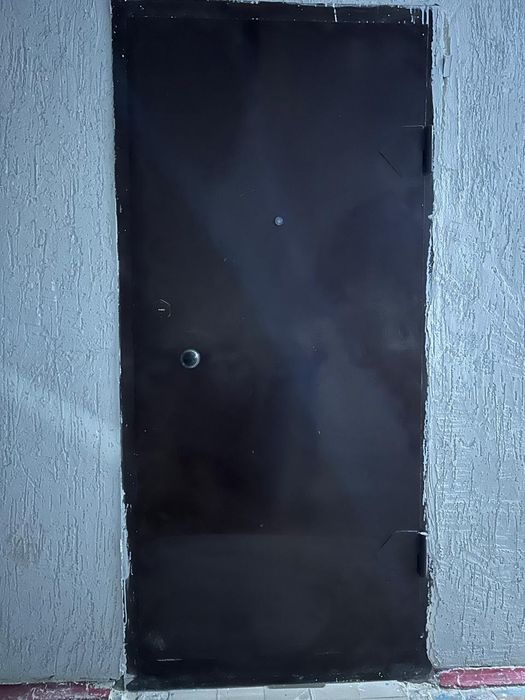 Железная дверь городе ЖанаОзен