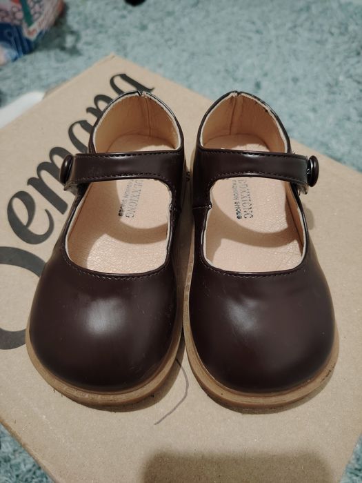 Pantofi piele mărimea 27