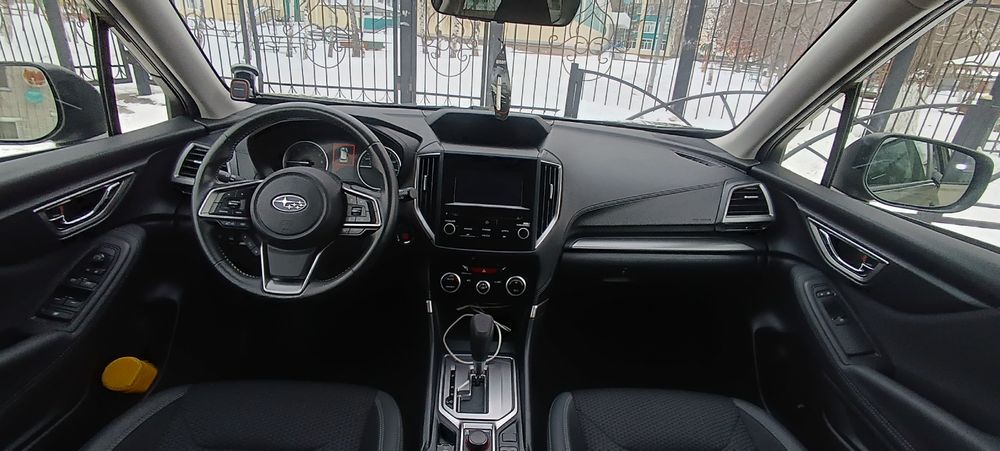 Subaru Forester 2023г.