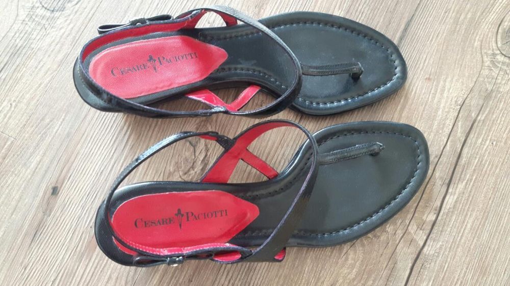 Дамски сандали Cesare Paciotti