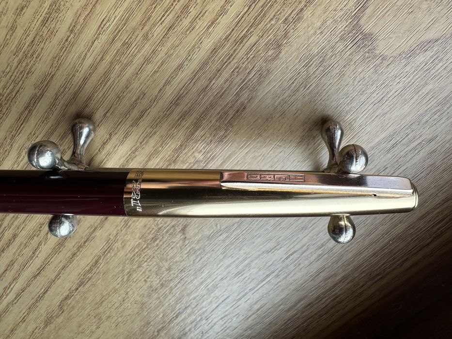 Stilou chinezesc Hero 221 model special