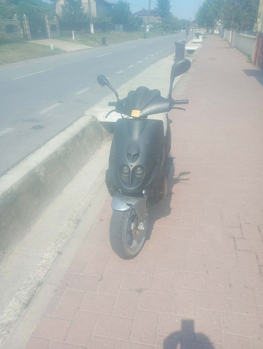 De vânzare scuter malaguti