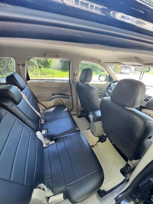 Mitsubishi Outlender XL