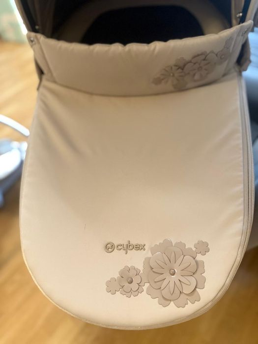 Landou cybex florie