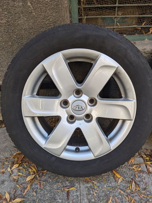 Джанти с гуми Киа 5х114.3 Kia