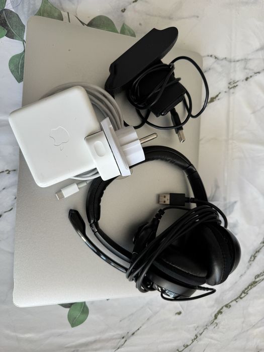 MacBook Pro 13,3″ Retina