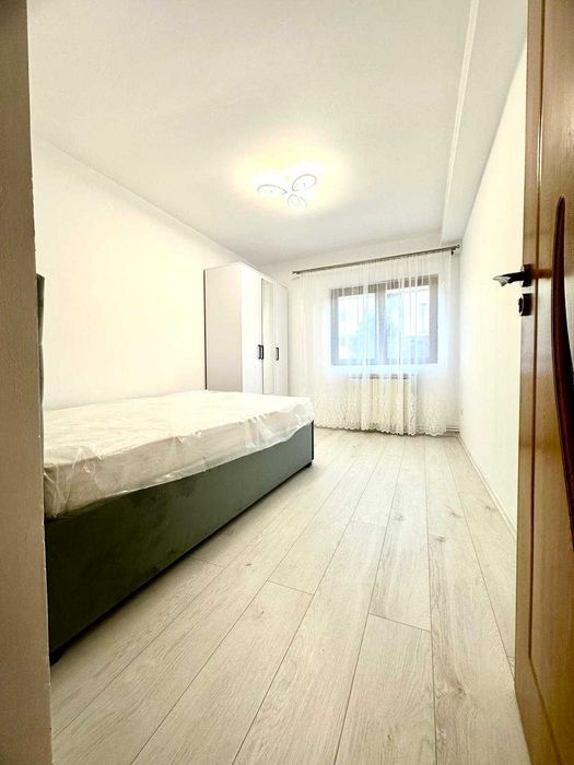 Apartament de închiriat 3 camere