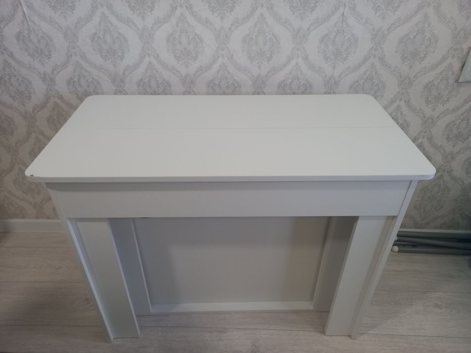 Продам Стол консоль-трансформер