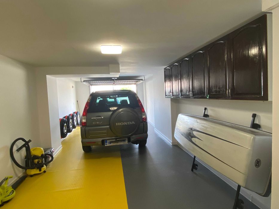 ОБШИРНО ПАРТЕРНО помещение за Склад/ Офис / Гараж