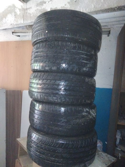 Продам покрышкий