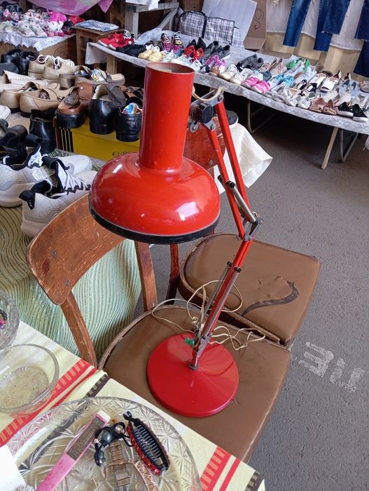 Продам советскую настольную лампу