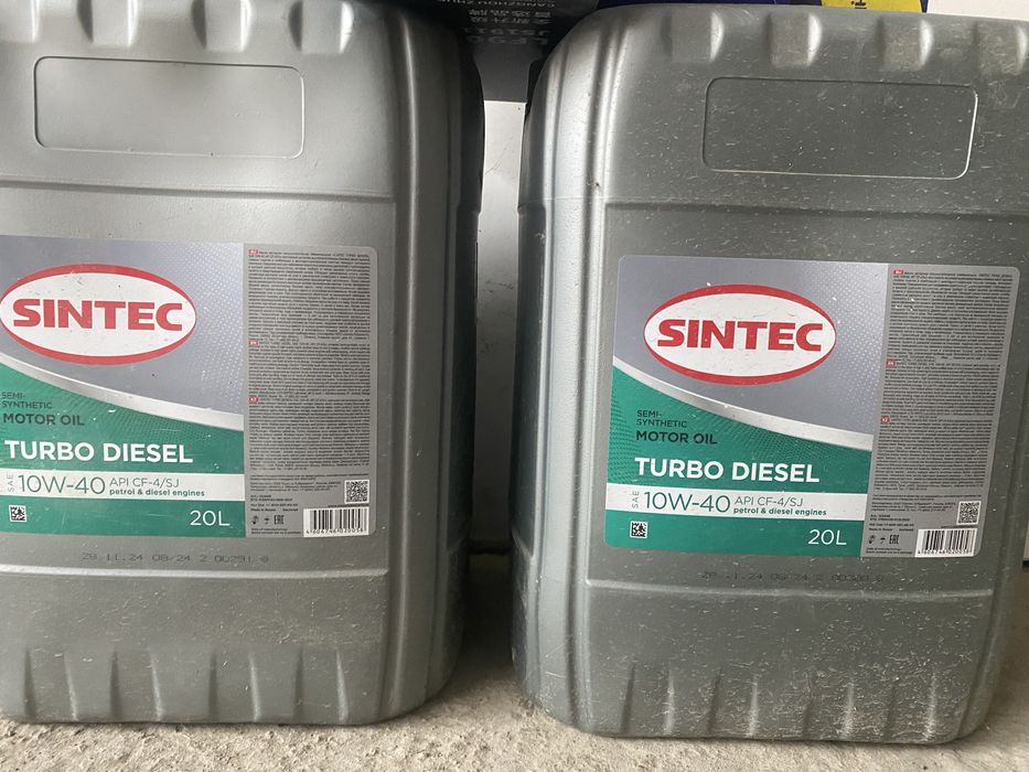 Запчасти на грузовых авто масло, фильтр, нож для автогрейдера