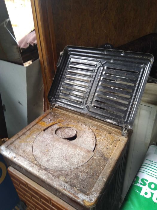 Печка на дърва и въглища