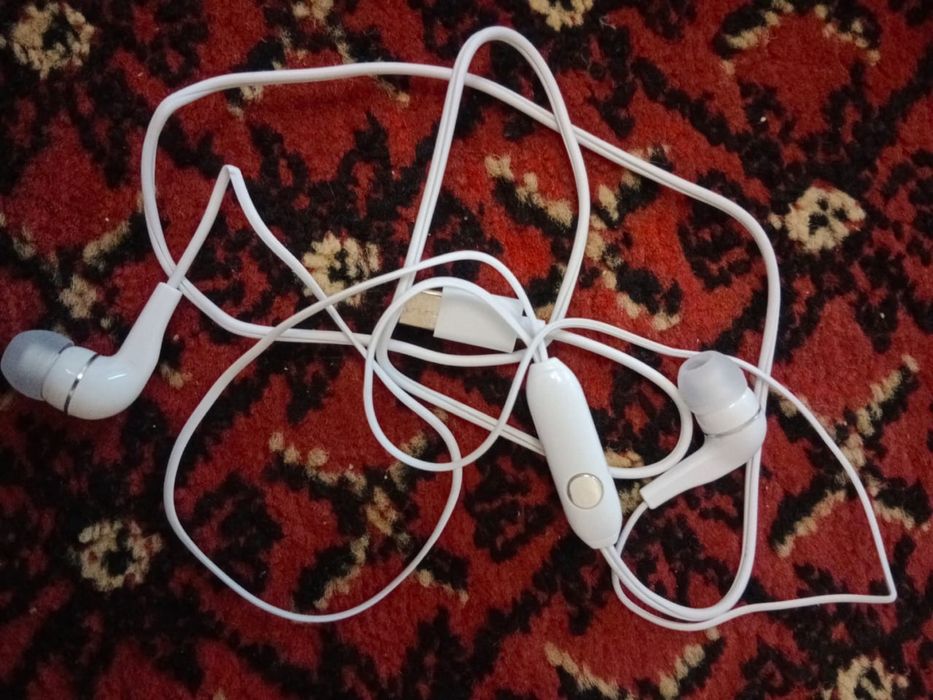 Продам мини смартфон