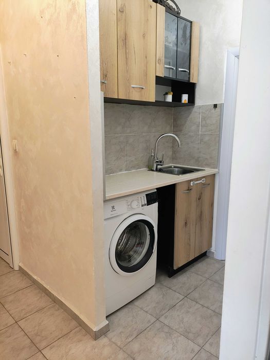 Продава се Двустаен апартамент в Добрич, ЖП Гара - 64 кв.м за 1275 €/кв.м - Снимка #9