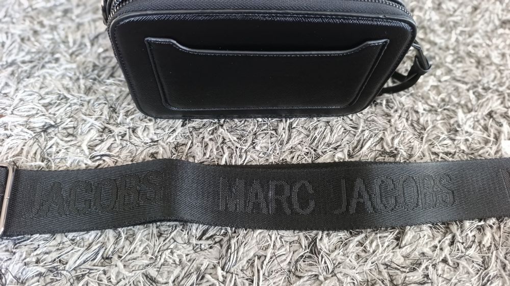 Marc Jacobs нови кокетни малки чанти  за през рамо