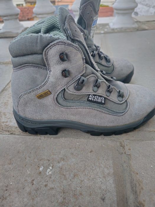 чисто нови туризъм работни 38/44.  от Германия