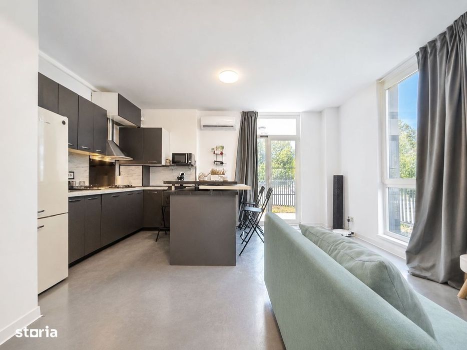 De vânzare apartament 3 camere, central
