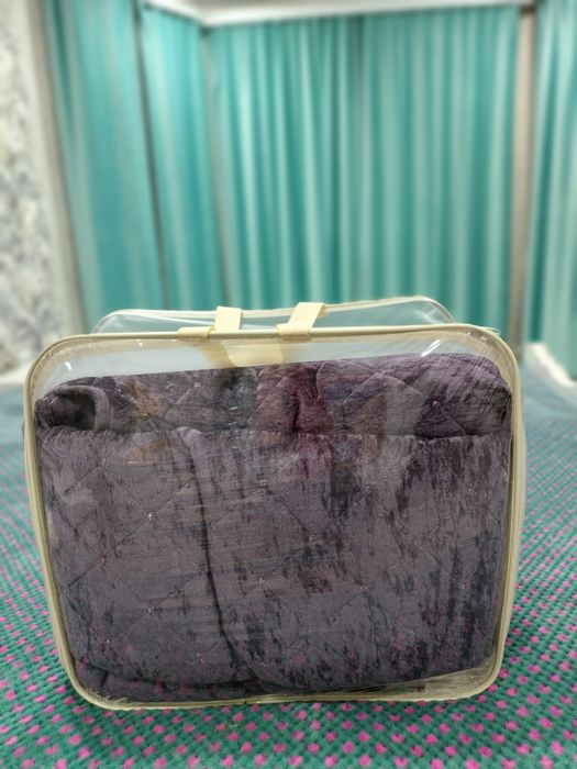 Продам покрывало для тахты