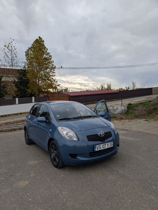 Toyota Yaris benzina