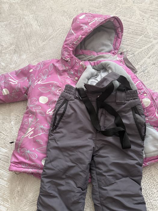 Отдам вещи на девочку от 4 до 7 лет