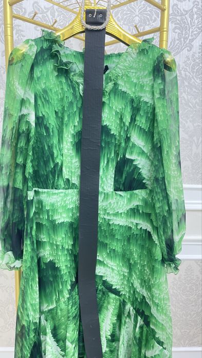 Нарядные праздничные платья